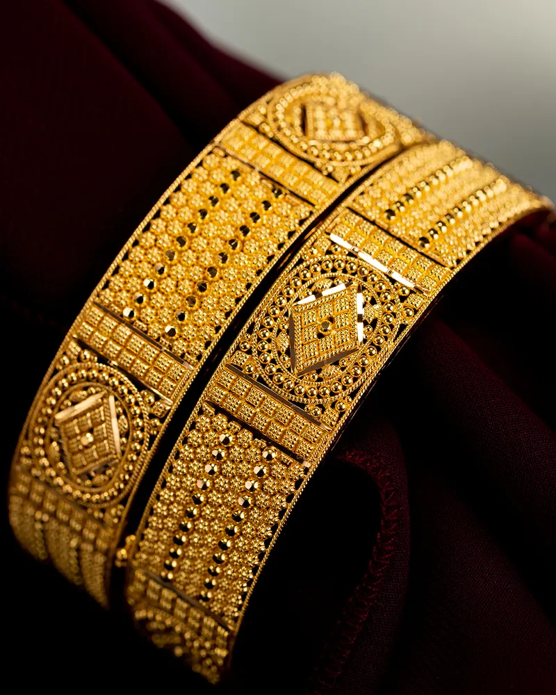 22K wide bangles, 22k gold bangle at Sonei Jewellers Surrey