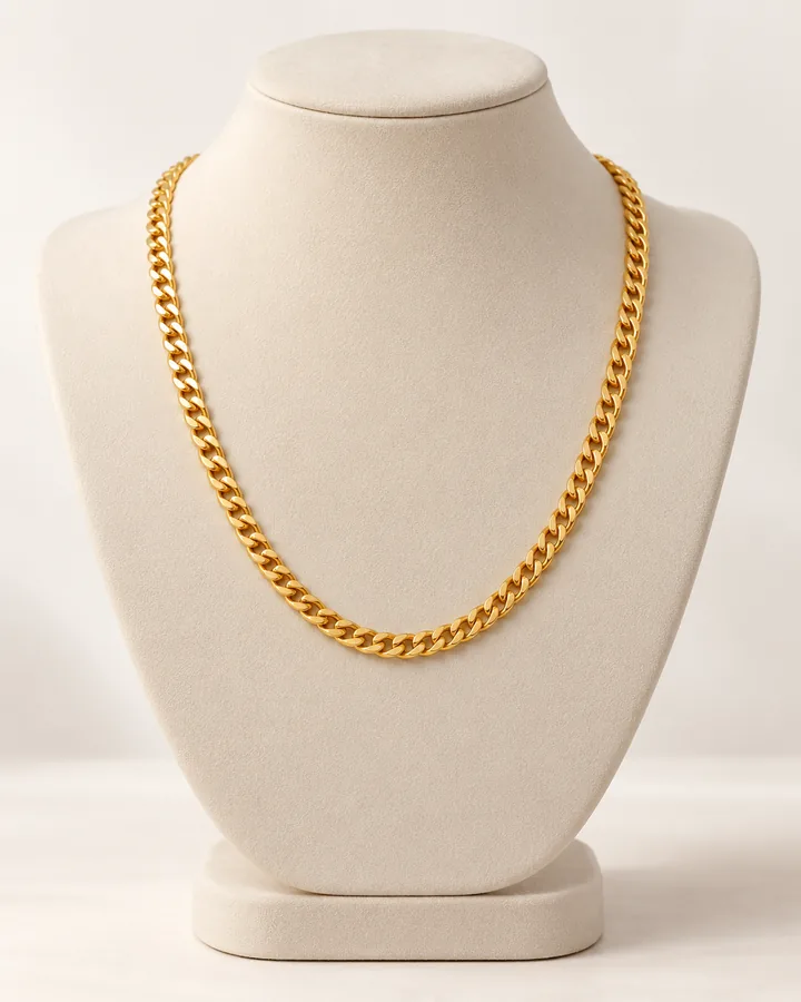 Curb chain, gold chain at Sonei Jewellers Surrey
